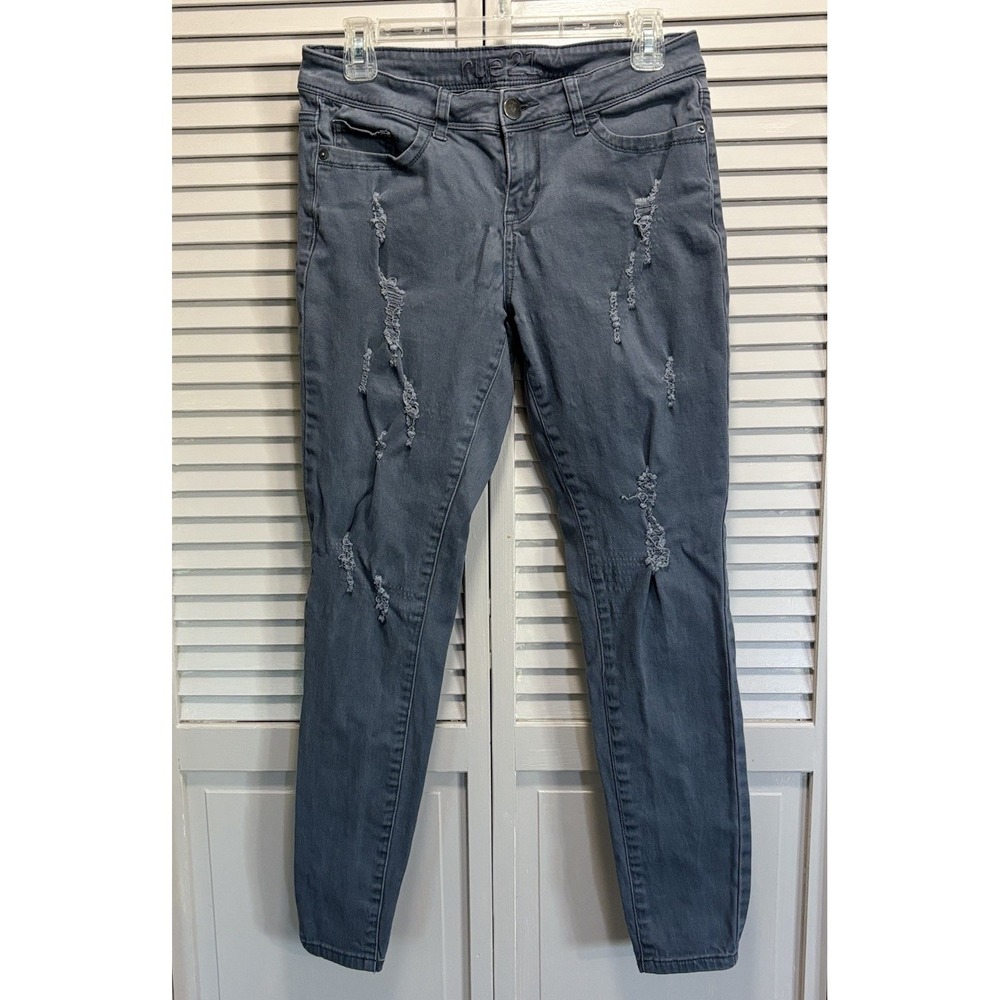 Rue 21 Jean‎ Skinny Gray Low Rise Size 7/8 Pockets Distressed Zip Casual